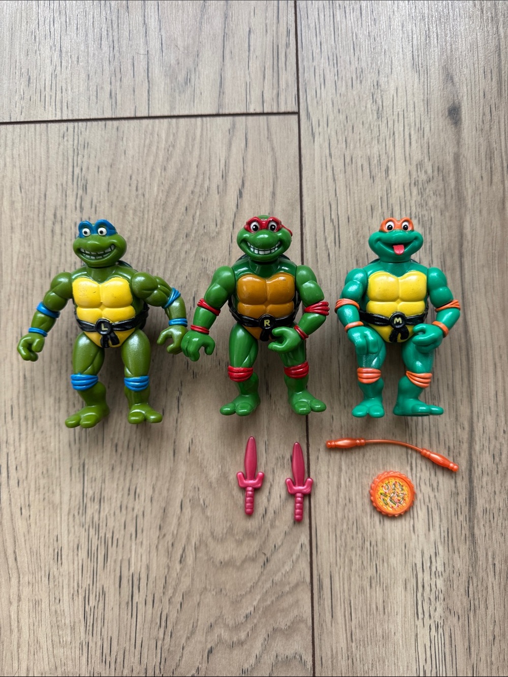 Vintage Teenage Mutant Ninja Turtles Toon Leo Raph Mike Action Figures 1992
